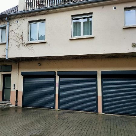 Au Perron Avec Garage Et Balcon A Ribeauville Exterior photo